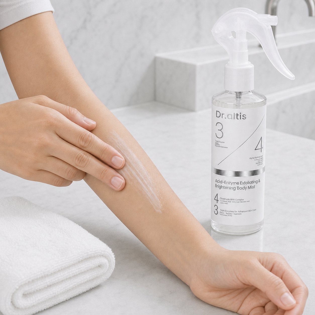 Applying sun protection after the Dr.altis body care routine